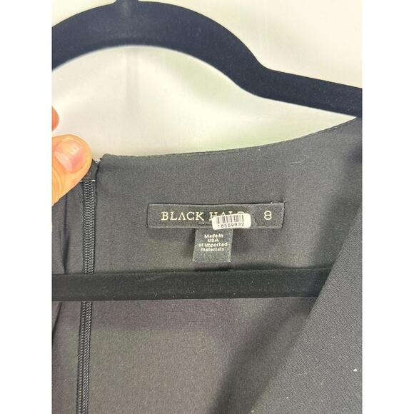 Black Halo Black Sloane Jumpsuit Size 8 with Lints and Minor Snags - Picture 6 of 9